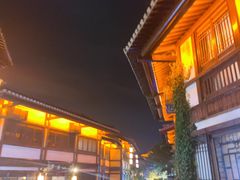 -茅山东方盐湖城景区