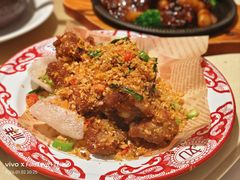 -八府香鸭·啫啫煲(华山路店)