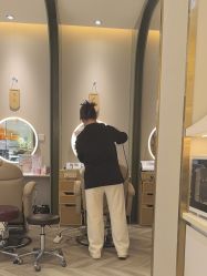 -丝域养发馆