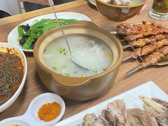 -贯贯吉·清真餐厅(浙江中路店)