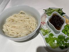 老北京炸酱面-四季民福烤鸭店(王府井灯市口店)