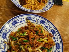 生爆牛肉丝拌面-阿扁杭州面(苗圃店)