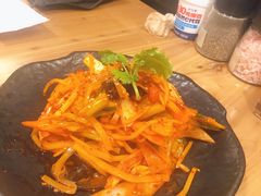 -草家酱蟹炭火烤肉店(珲春南路一店)