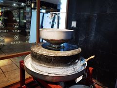 -呷佬·长沙手工米粉(金沙江路店)