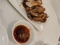 老味烧鸡-东方饺子王(新奥购物中心店)