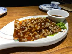 -方国老头包子·39年威海本地老字号•小船海鲜疙瘩汤