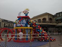 -王府井奥莱临潼小镇(临潼店)