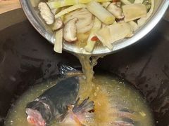 -鲜潭蒸汽石锅鱼(五道口购物中心店)