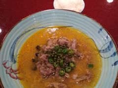 金汤煮肥牛-宏状元现熬粥·京味菜(三里河店)