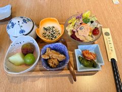 -阿吾罗·月咏精致日料(港汇恒隆广场店)