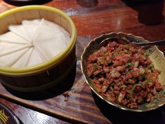 薄饼卷羊肉粒-楼兰新疆主题餐厅(悠方店)