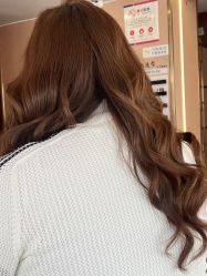 -一東造型烫发染发