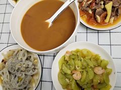 -鲸育宝宝月嫂(徐汇店)