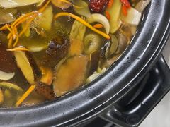 -野菌王•养生汤锅•野生菌火锅(大理漾濞路店)