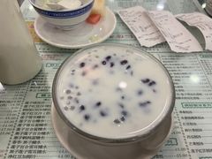 鲜奶红豆西米露-仁信老铺(华盖路店)