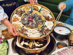 -土连锅·现熬养生汤锅(梁家巷店)