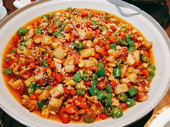 -有红鸡毛店·川菜(建设路店)