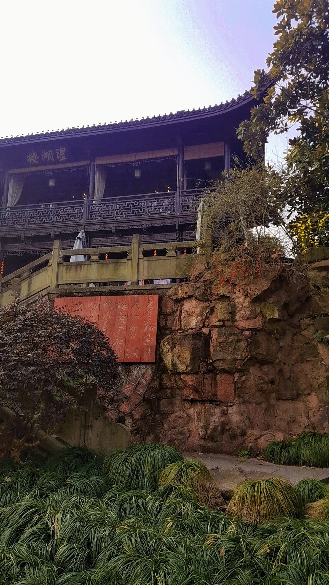 西湖景点之望湖楼