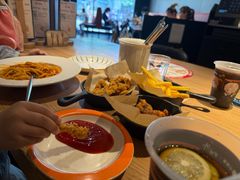 -必胜客(新中纬店)