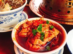 聪明的大脑-炉小二铜锅牛蛙•川湘菜(三里屯店)