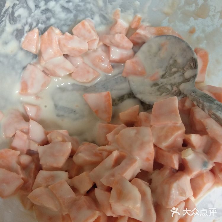 香喷喷的红薯面窝就做好了