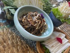 -慢丽江·云南野生菌土鸡锅(西山店)