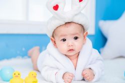 -小熊维尼高端儿童摄影(宝安旗舰店)