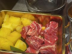 -哈哈碳都·牛肋条无限自助烤肉(台江万达店)
