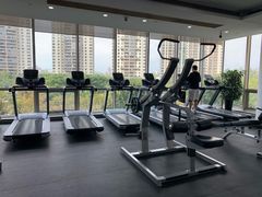 -爱健家高端社区健身工作室(丁香路店)