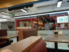 大堂-灵芝妹子海鲜米线(香炉礁山姆店)