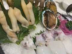 -红鼎豆捞·非遗鲍皇汤火锅(宝丰路店)