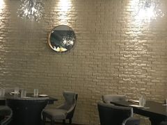 大堂-梧桐树下(云锦世家店)