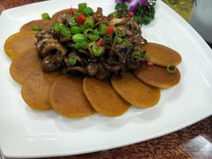 -地方名吃海鲜大馅蒸饺(北戴河店)