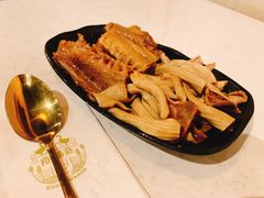 卤水拼盘-裕.鹅庄