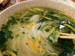 -桥香园云南过桥米线(金马碧鸡店)