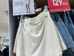 -优衣库(上海虹口龙之梦店)