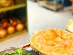 -得意咚瓜·顺德鱼生·冬瓜火锅(深圳首店)