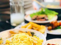 -拉面莊夢語＆中华料理八椿