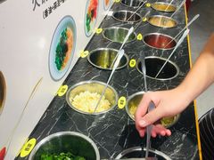 调料台-钱小主·自助回旋烤肉火锅餐厅(东方新天地店)