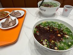 -德元兰州纯汤牛肉面(龙阳路店)