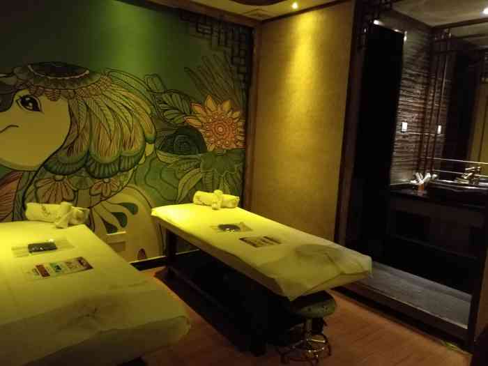 雅泰spa足道会馆(天祝路店)-"前两天颈椎很不舒服,就搜了下点评看了下