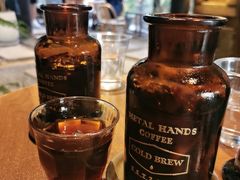 -Metal hands·铁手咖啡