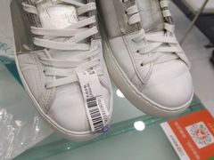 -福奈特洗衣洗鞋(温榆广场店)