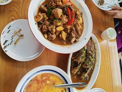 -品鲜村农家菜·阳澄湖大闸蟹(总店)