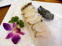 生吃鲍鱼-千惠生鱼片(连红小区店)