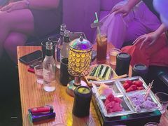 -喜鹊音乐酒馆(西街店)