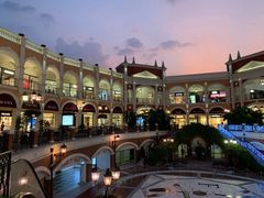 -佛罗伦萨小镇广佛名品奥特莱斯(疏港路店)