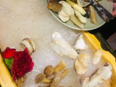 -滇釜火锅·能喝汤的火锅(车公庄店)