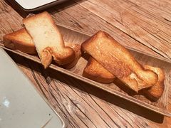 餐前面包-Restaurant Cuivre古铜法式餐厅