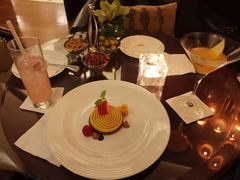 -LONG BAR 廊吧(外滩华尔道夫酒店)